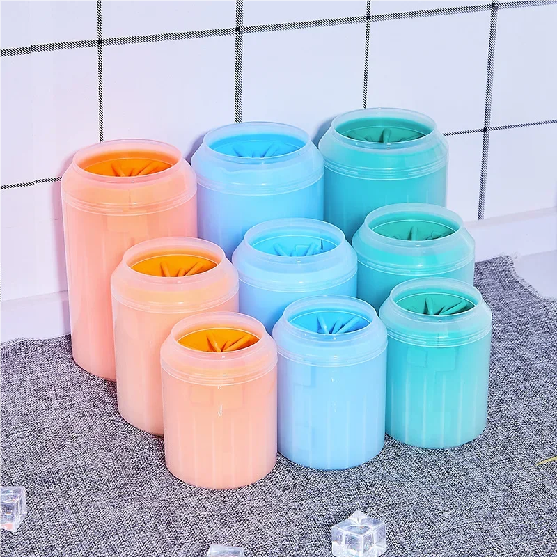 Nettoyeur de pattes de chien, peignes en Silicone souple, Portable, pour l'extérieur, lave-pieds pour animaux de compagnie, brosse de nettoyage des pattes, lavage rapide, seau de nettoyage des pieds